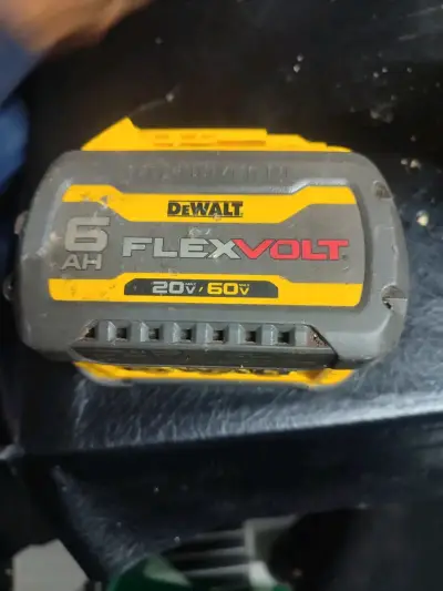 Batería DeWalt FlexVolt 6Ah 20V/60V - miniatura 1