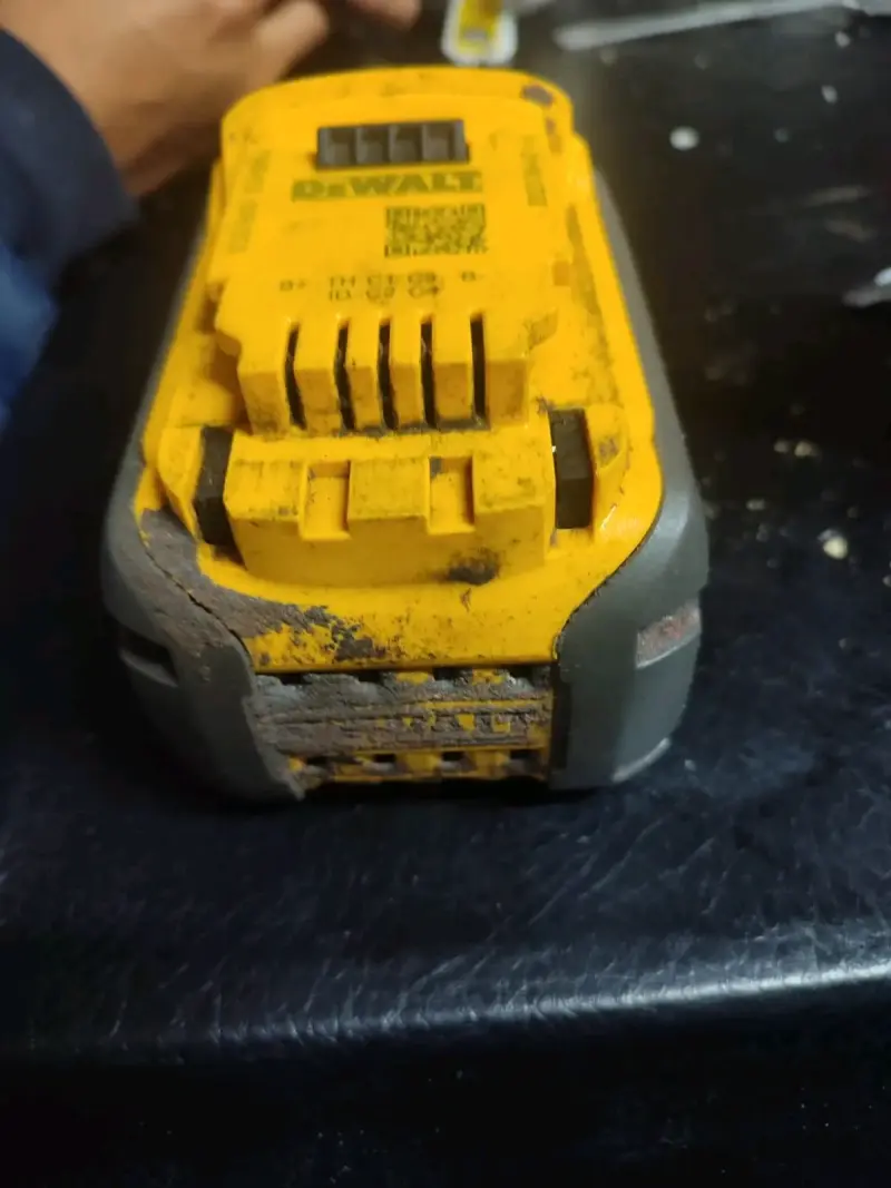 Batería DeWalt FlexVolt 6Ah 20V/60V - 2
