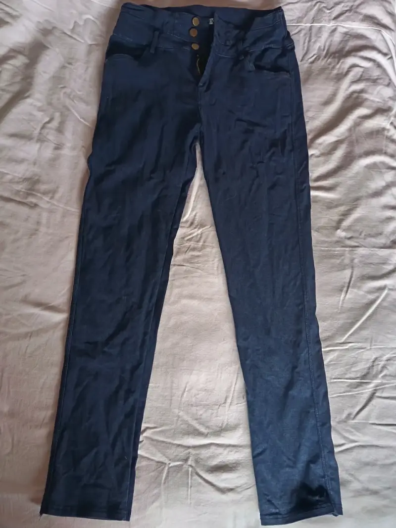 Pantalones ajustados de mezclilla azul oscuro - 2