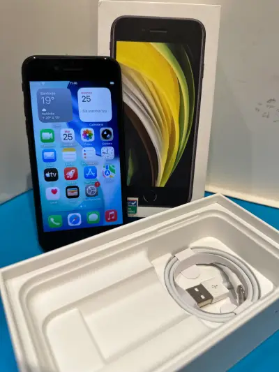iPhone SE 2020 en buen estado con caja - miniatura 1