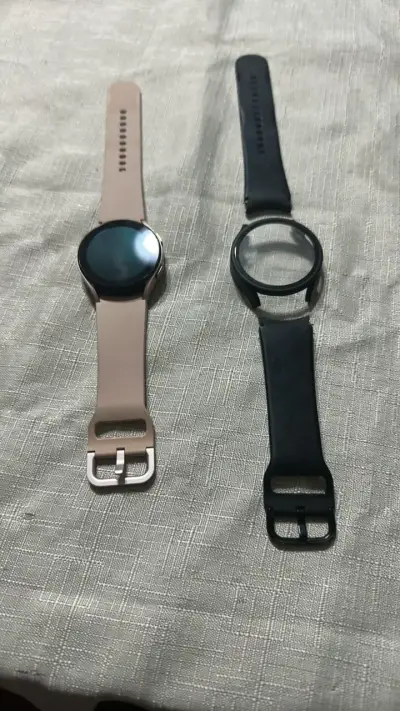 Samsung Galaxy Watch4 con correas adicio - miniatura 1