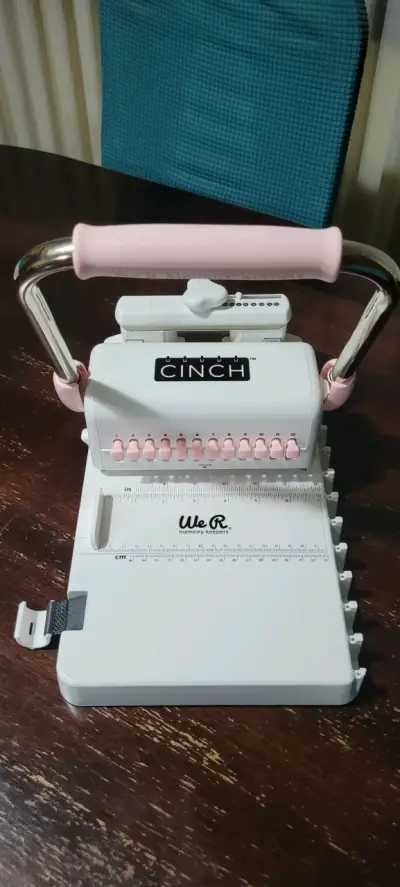 Encuadernadora Cinch We R Memory Keepers - miniatura 3