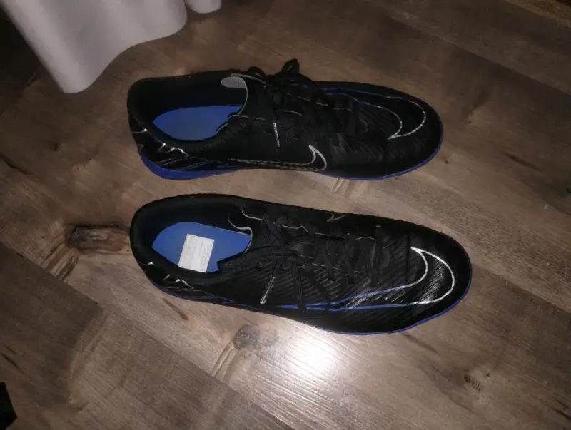 Zapatillas deportivas Nike negras y azules - 3