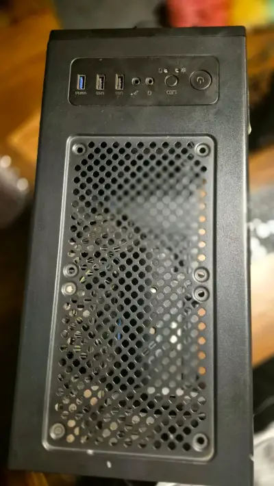 PC Gamer con Monitor Samsung - miniatura 5