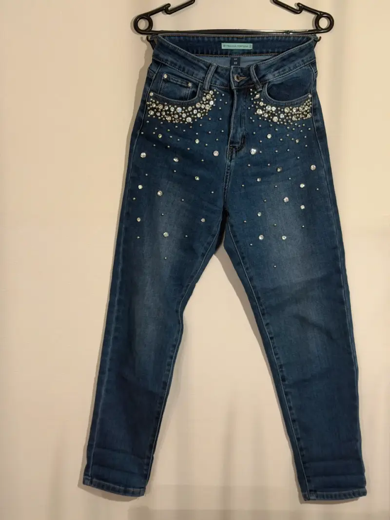 Jeans de mujer con perlas y strass talla XS - 1