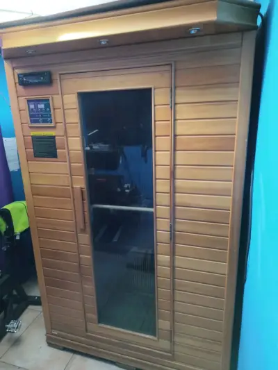 Sauna de madera con control digital - miniatura 1