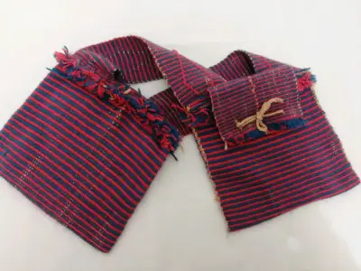 Alforja tejida en Telar Mapuche rojo y azul - miniatura 1
