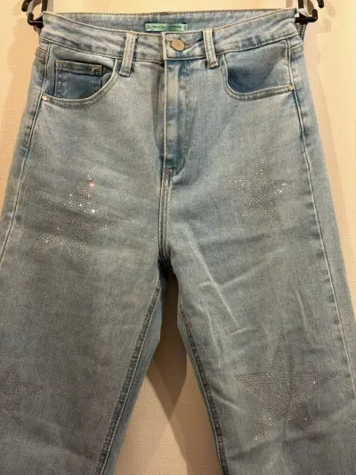 Jeans de Mujer con Estrellas de strass - miniatura 3