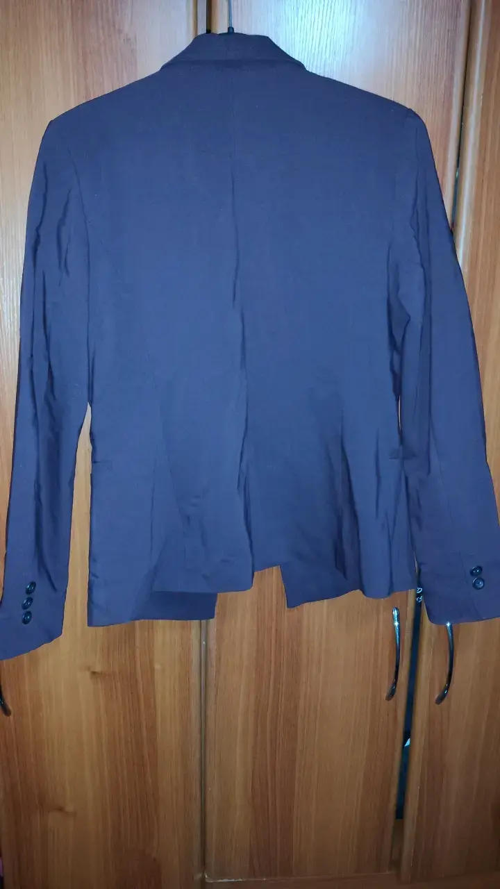 Blazer Burdeo para mujer Basement - 3