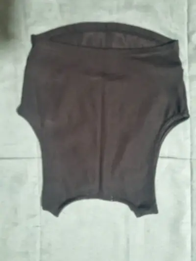 Top negro sin mangas Opposite talla S - miniatura 2