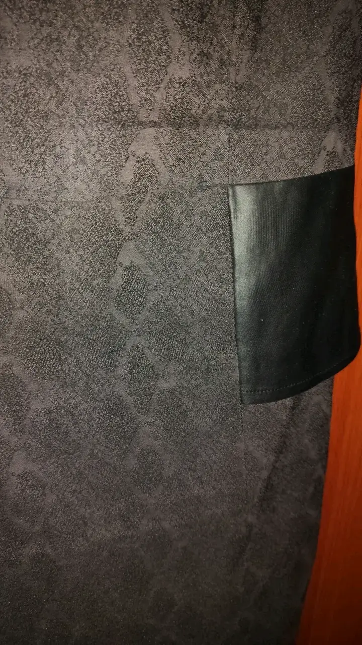 Vestido negro con detalles de cuero BNY'S - 4