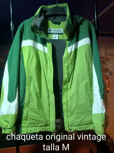 Chaqueta Columbia verde con capucha talla M mujer - miniatura 3