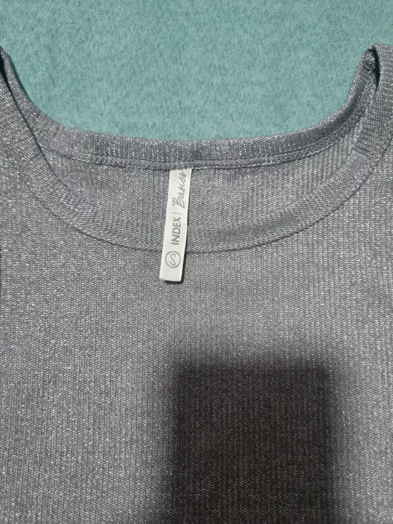 Polera sin mangas gris brillante para mujer - 2