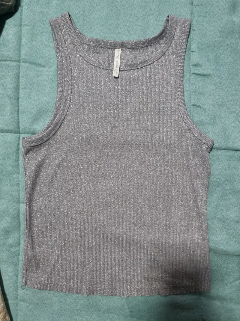 Polera sin mangas gris brillante para mujer - 3