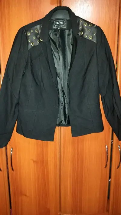 Blazer negro con ojales metálicos BNY'S - miniatura 1