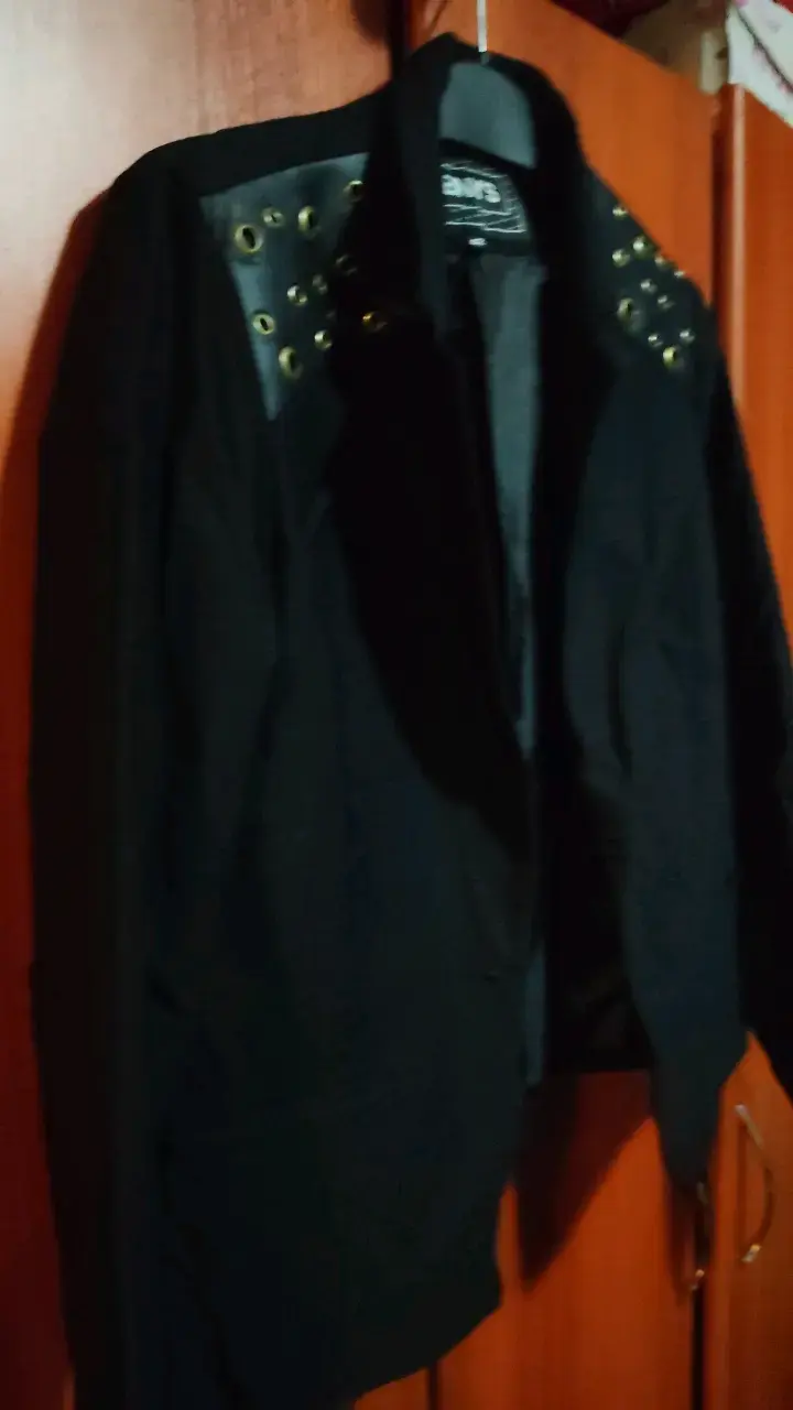 Blazer negro con ojales metálicos BNY'S - 6