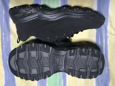 Zapatillas deportivas negras Skechers con Memory Foam - miniatura 2
