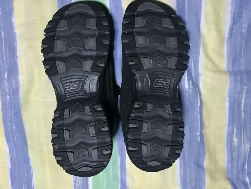 Zapatillas deportivas negras Skechers con Memory Foam - 5