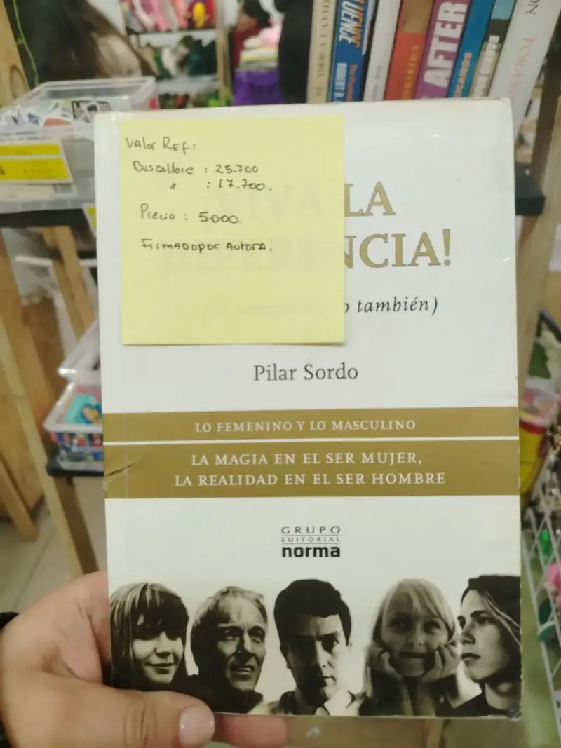 Libro 'Viva la Diferencia' firmado por Pilar Sordo