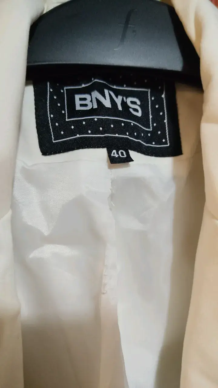 Blazer blanco BNY'S talla 40 - 2