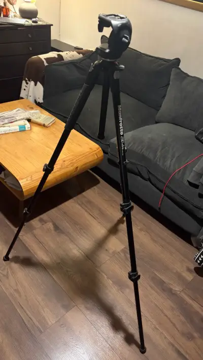 Trípode Manfrotto 290 Xtra de aluminio - miniatura 3