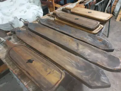 Tabla de Madera para Asado con Herraduras - miniatura 3