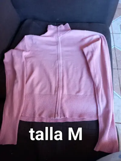 Lote de blusas y poleras talla M - miniatura 4
