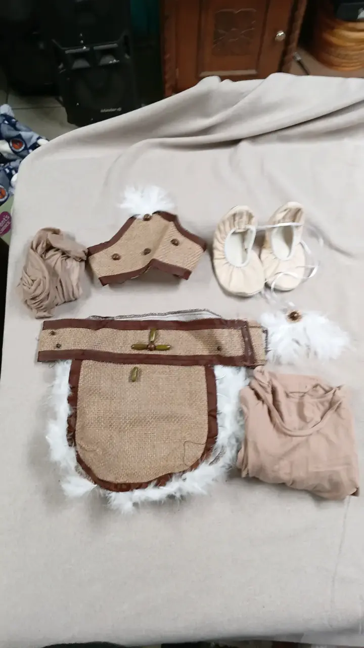 Trajes diciocheros - 1