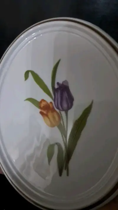 Bello medallon porcelana Florencia año 80 - miniatura 3
