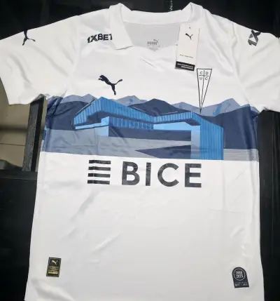 Camiseta de fútbol Puma CDUC edición especial - miniatura 1