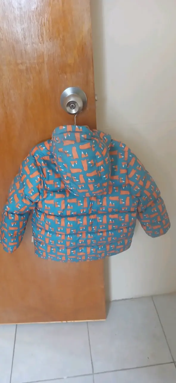 Chaqueta de niño con capucha estampada - 2