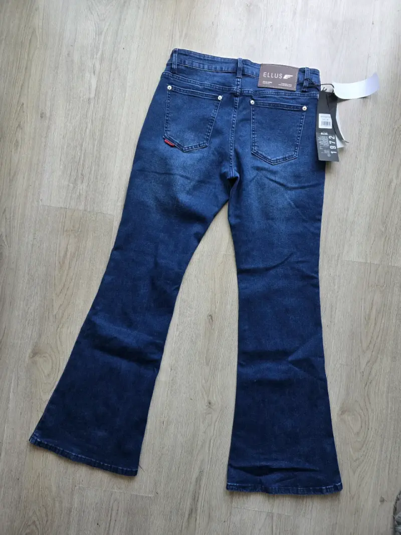 Jeans estilo flare Ellus - 2