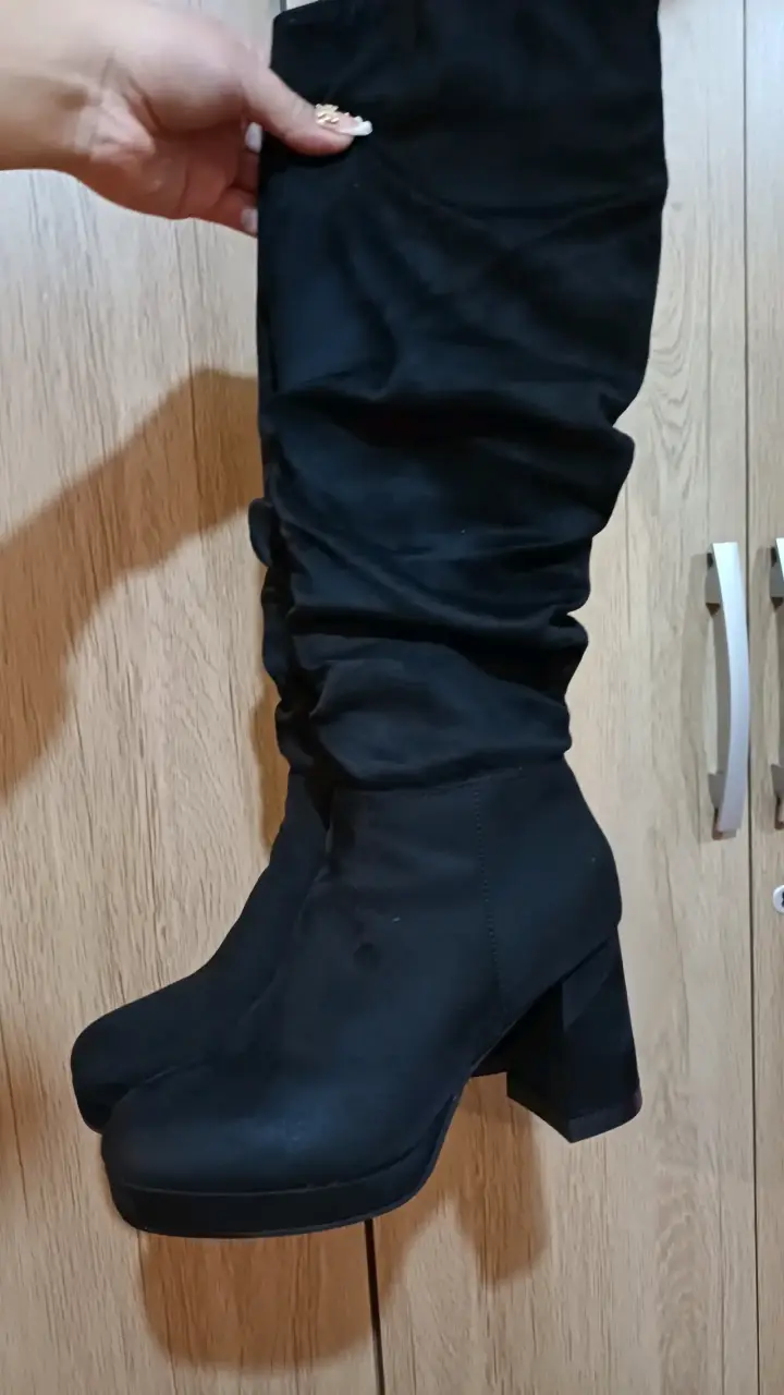 Botas negras de tacón alto para mujer - 2