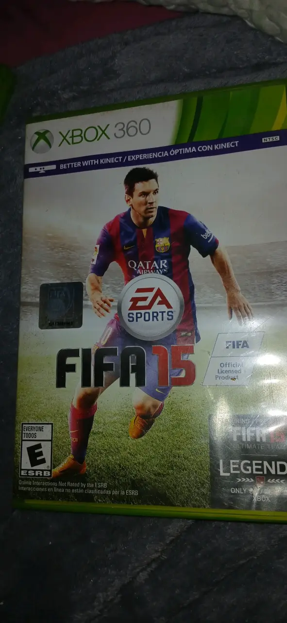 Juego FIFA 15 para Xbox 360 en buen estado - 2