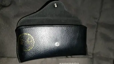 Estuche de gafas Ray-Ban negro - miniatura 1