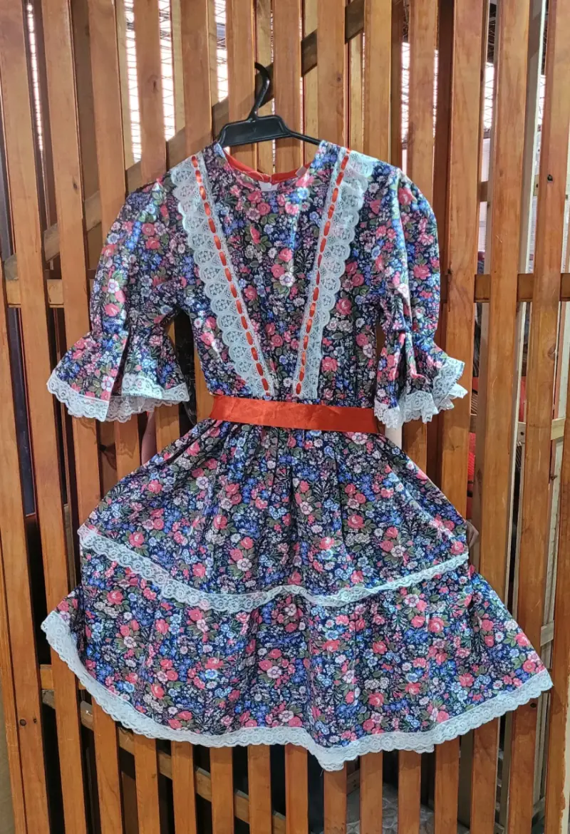 Vestido floral con encaje para niña Talla 14-16