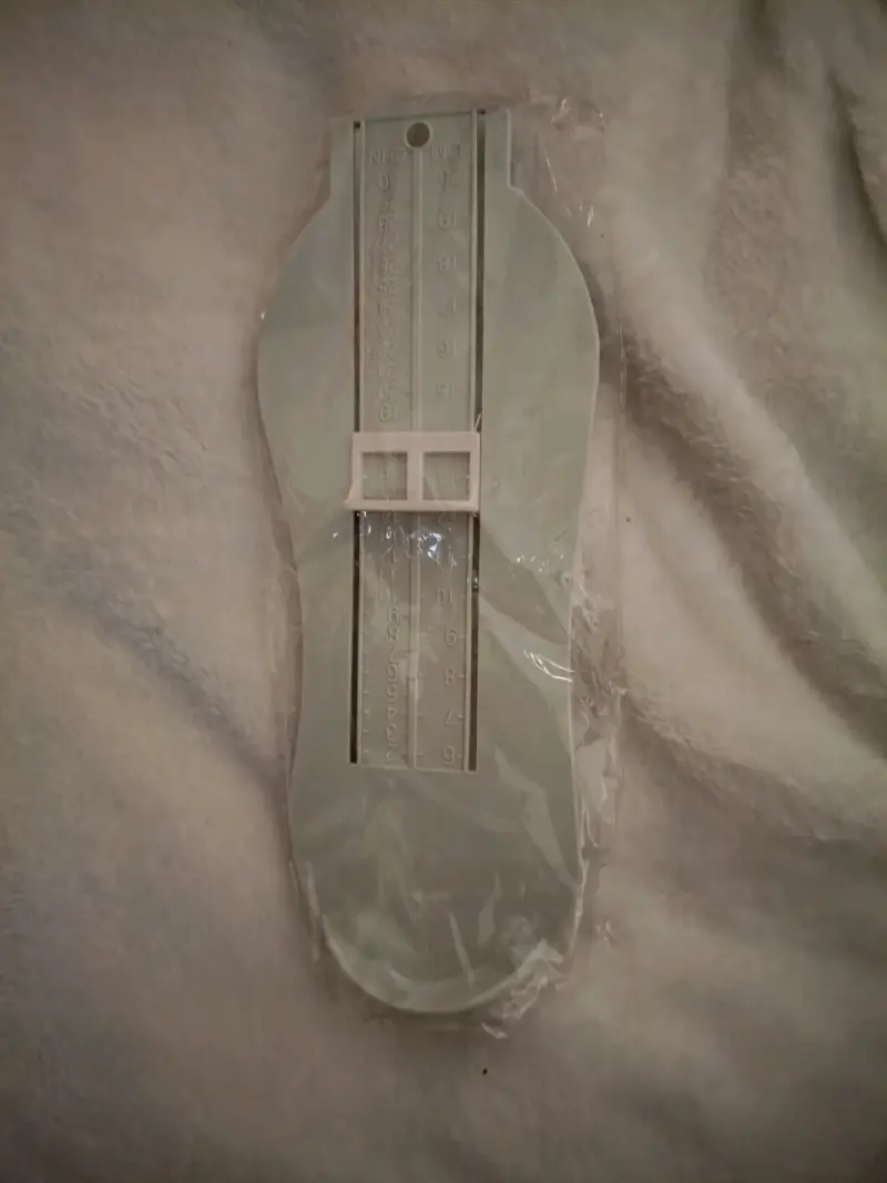 Medidor de Tallas de Zapatos para Niños - 1