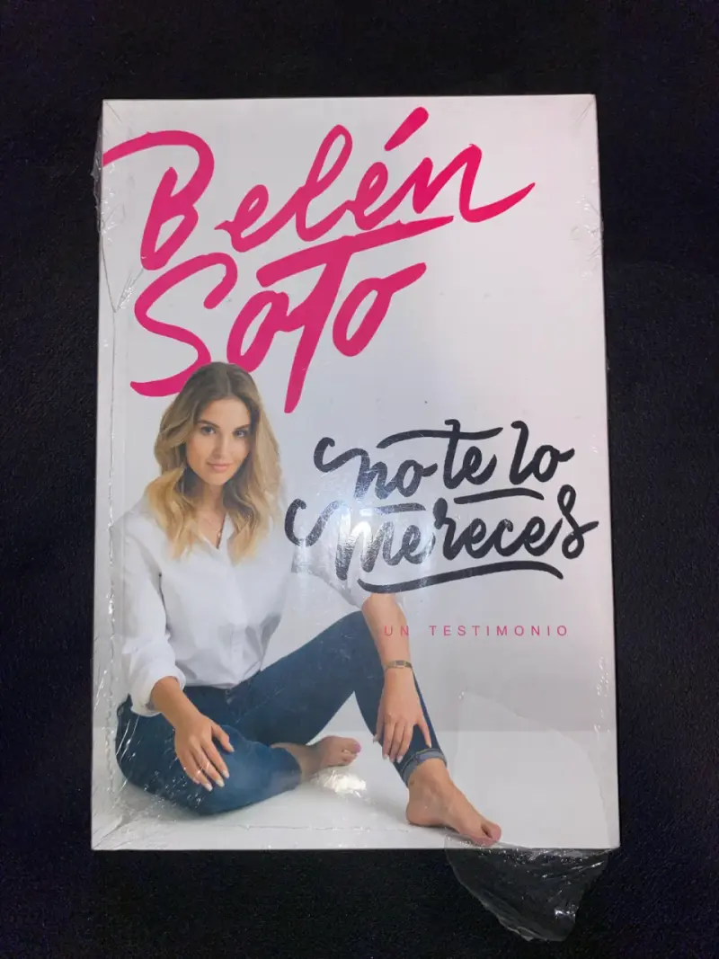 Libro 'No Te Lo Mereces' de Belén Soto