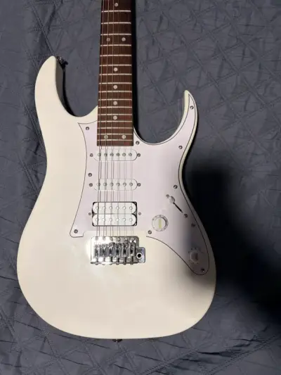 Guitarra eléctrica  Ibanez Grg140 Blanca/white - miniatura 3