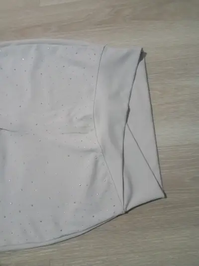 Pantalones acampanados con brillo para mujer - miniatura 3