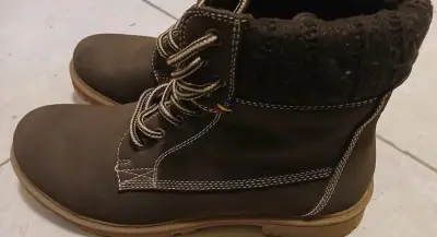 Botas de cuero marrón con forro interior - miniatura 3