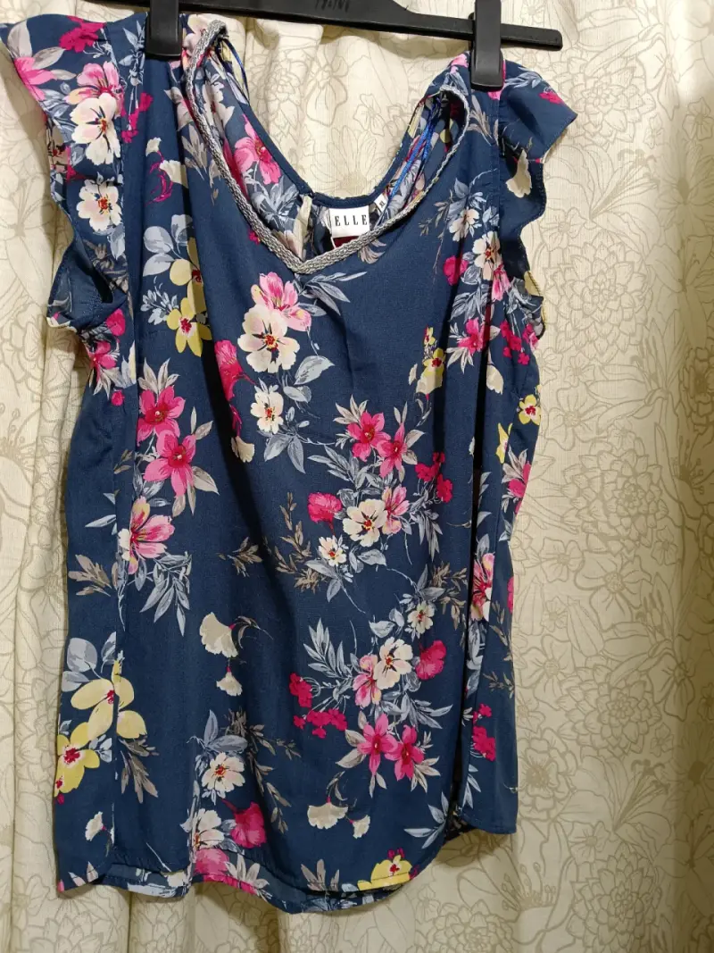 Blusa floral azul con volantes Elle XL - 1