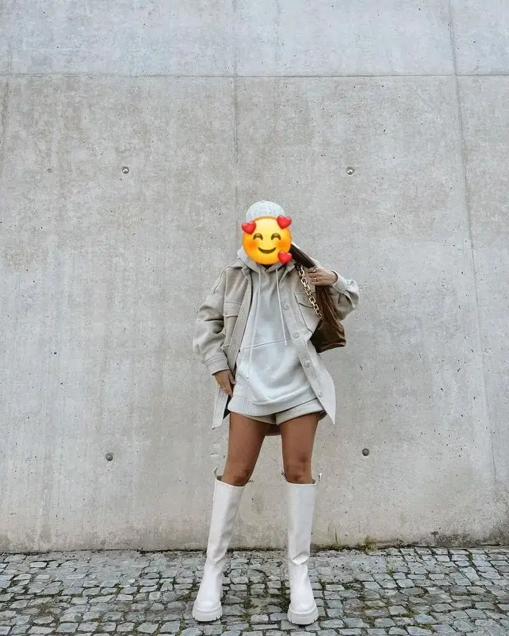 Botas altas de cuero beige con cierre - 5