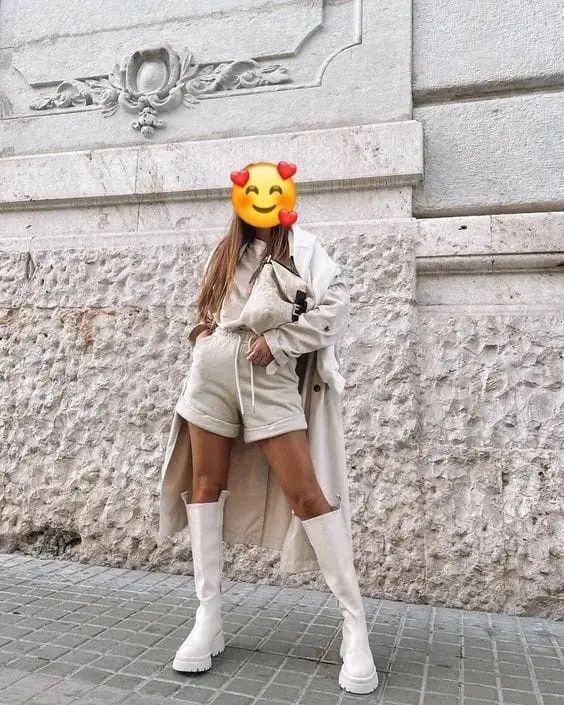 Botas altas de cuero beige con cierre - 6