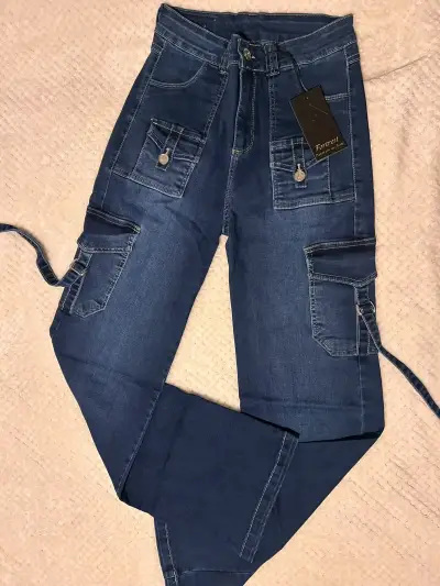 Pantalones cargo de mezclilla para mujer For3t - miniatura 1
