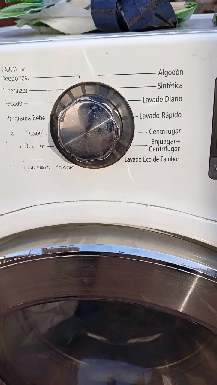 Lavadora Samsung EcoBubble 10 kg con Secadora - 3