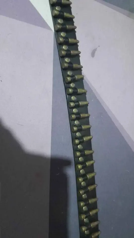 Cinturón de cuero con balas falsas - 2