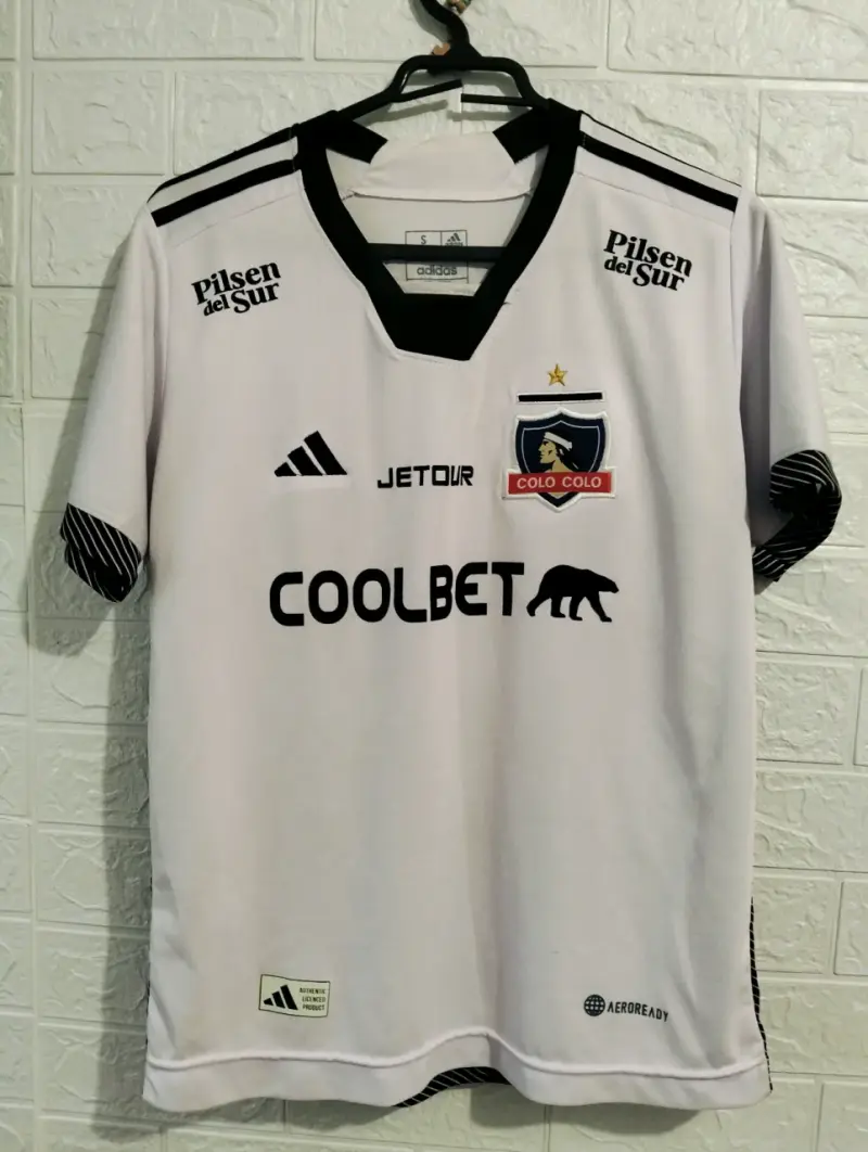 Camiseta Adidas Colo Colo 2023 Local Talla S