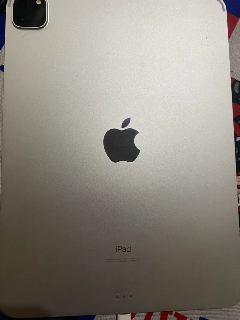 iPad Pro 11 pulgadas, con Apple Pencil y teclado - 5