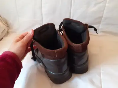 Botines vintage outdoor cuero Kickers - miniatura 3